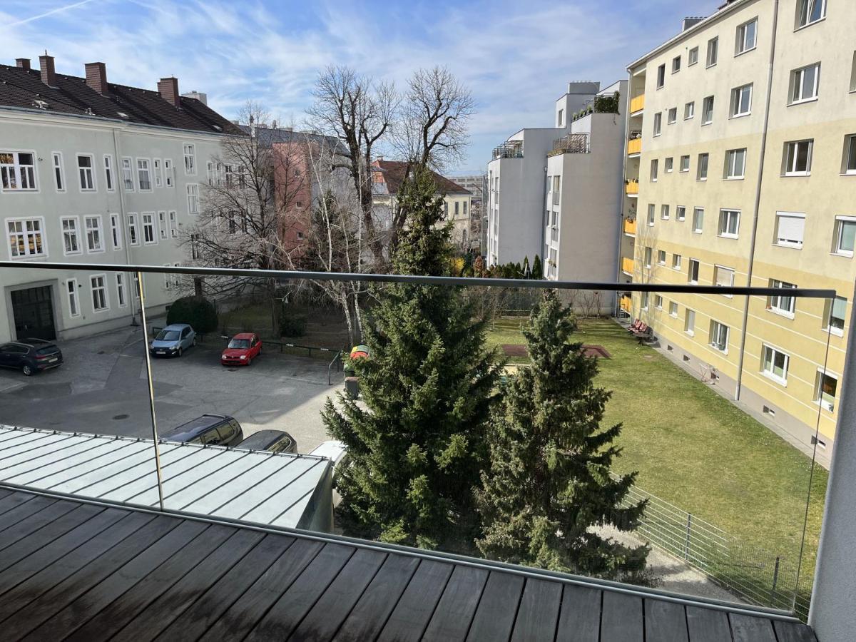 Luxusappartement Mit Garage Im Zentrum Wiener Neustadt Eksteriør billede
