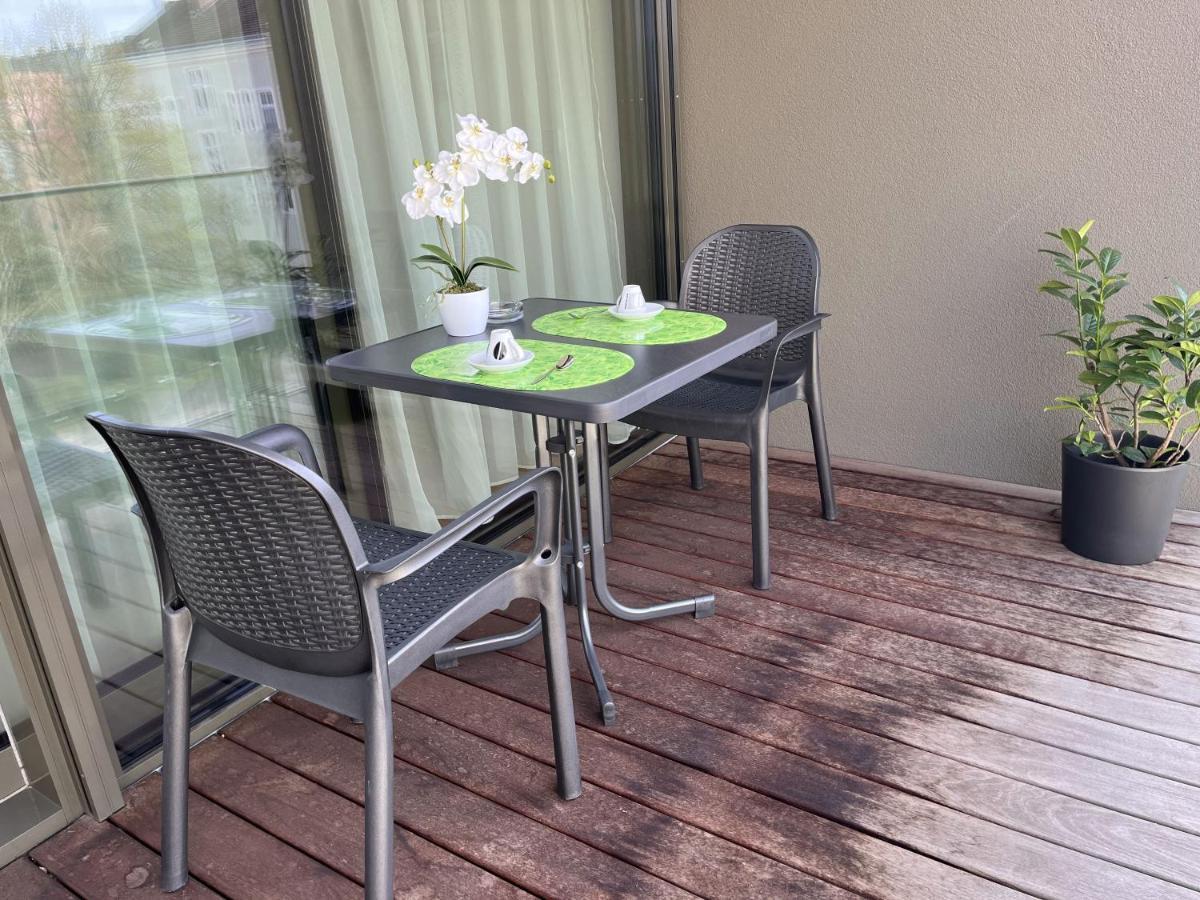 Luxusappartement Mit Garage Im Zentrum Wiener Neustadt Eksteriør billede